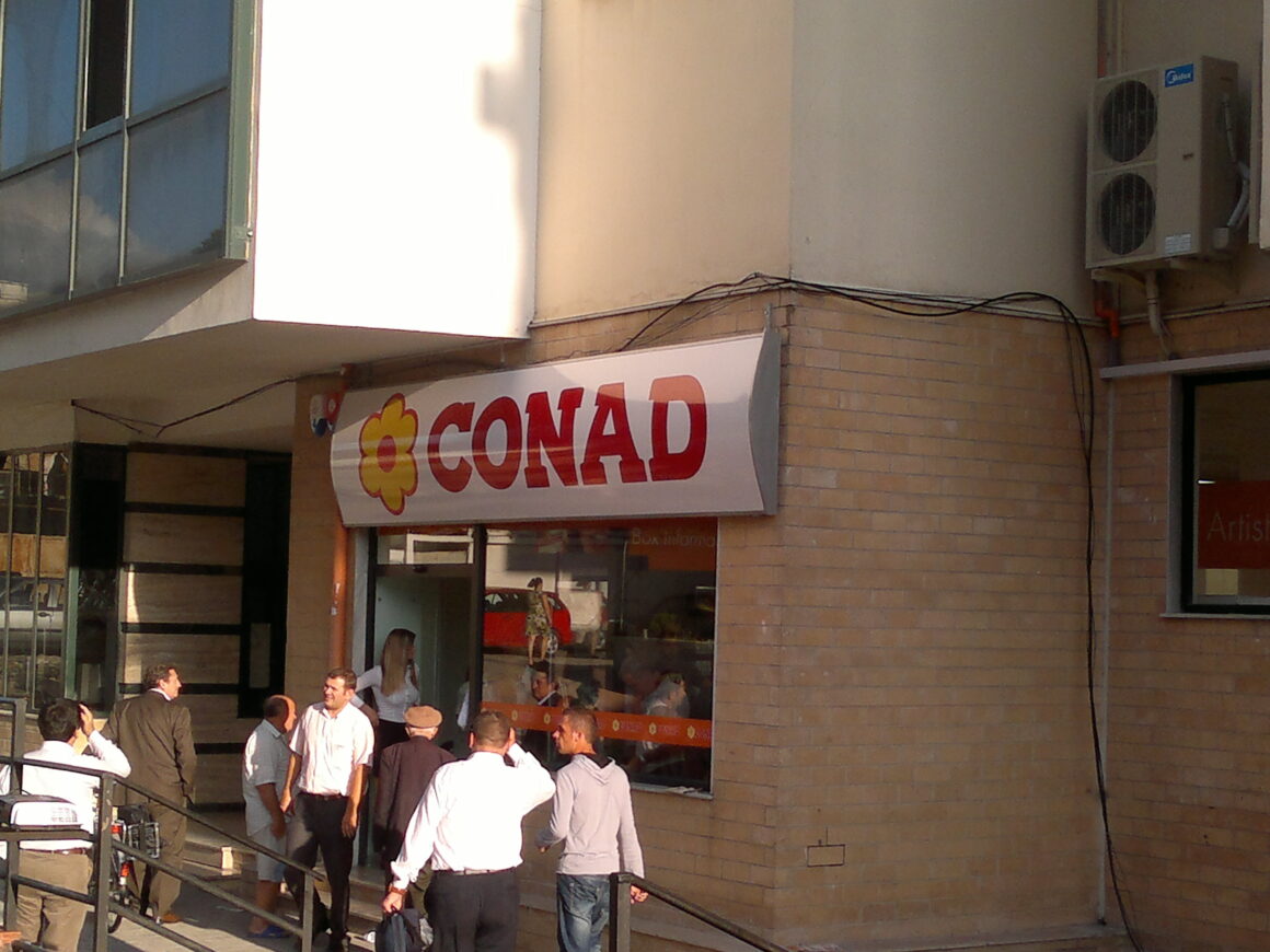 CONAD PAZARI