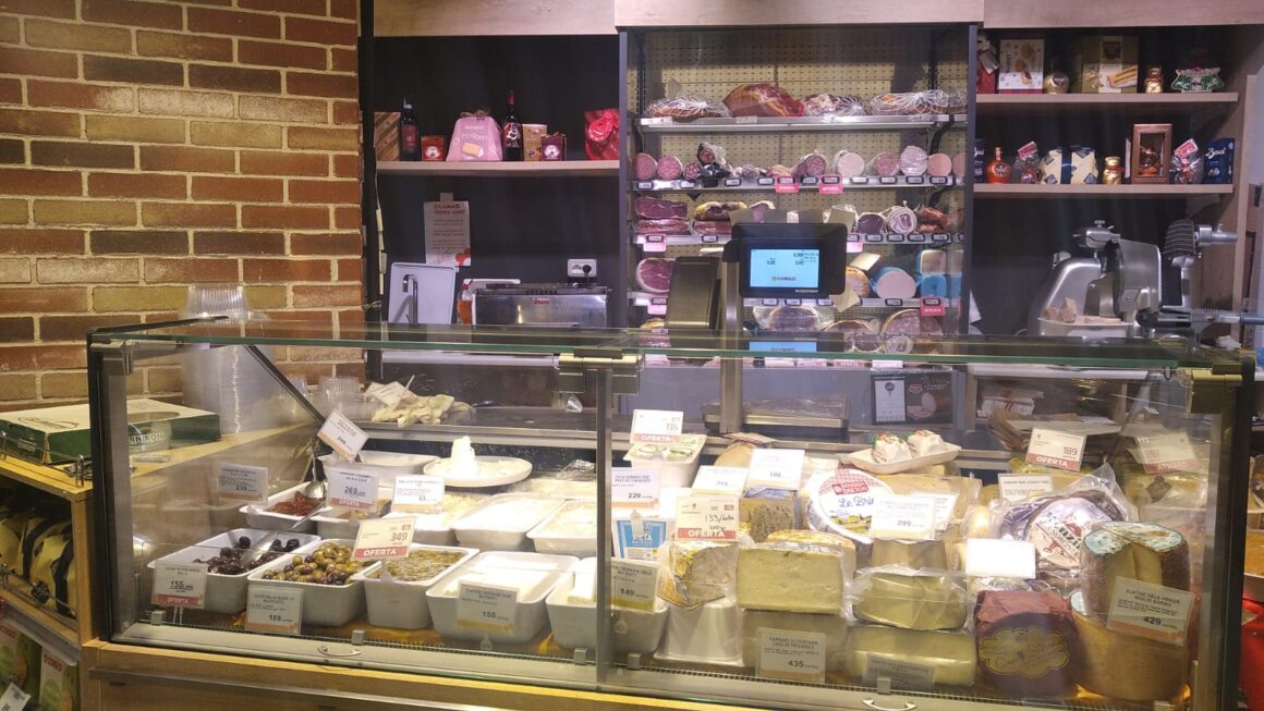 CONAD VLORE LUNGO MARE