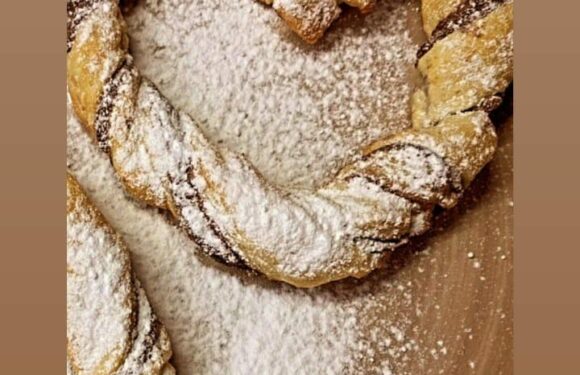 HEART SHAPED CROISSANTS FILLED WITH HAZELNUT CREAM